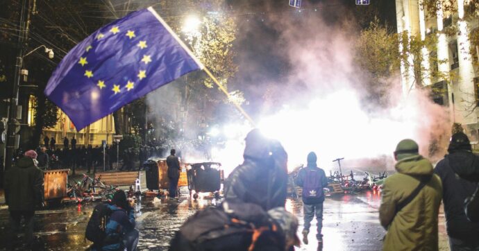 I casi Romania-Georgia: quando la democrazia non piace all’Occidente
