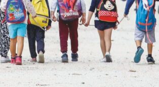 Copertina di Hit Ball, uno sport nato nelle scuole di Torino ci racconta un’esperienza distante dalle burocrazie