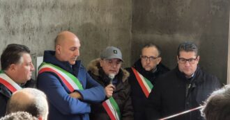 Copertina di Siccità in Sicilia, continua l’occupazione della diga Ancipa da parte dei sindaci e dei cittadini. La società che gestisce l’invaso li denuncia