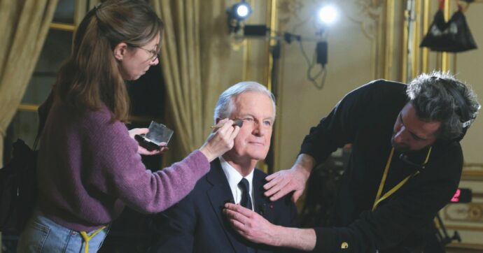 Fiducia, Barnier invoca la responsabilità di Le Pen