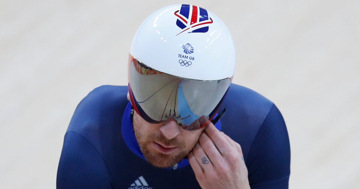 Bradley Wiggins: “Armstrong si è offerto di pagarmi le terapie. In fondo ha un gran cuore”