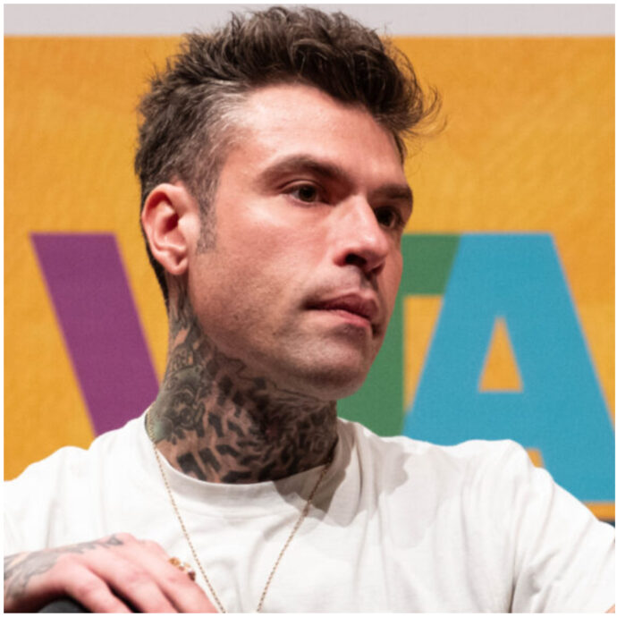 Sala risponde a Fedez: “Il tema sicurezza a Milano? Non mi pare che lui contribuisca”. E il rapper replica: “È il tuo lavoro”