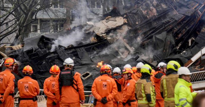 Esplode una palazzina all’Aja: molti dispersi
