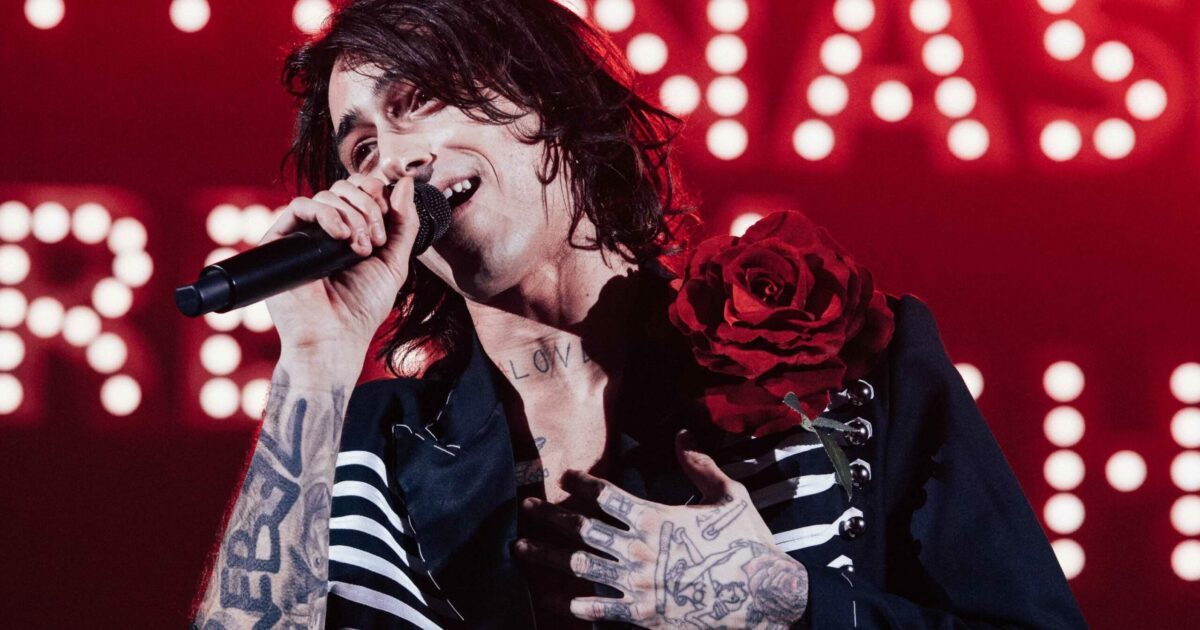 “La rissa con Fedez fuori dalla discoteca? Ho letto il mio nome su tante testate, ma a me non interessa il gossip. Solo la musica, sono bravo a fare quello”: così Naska