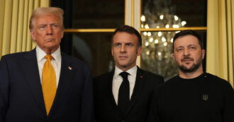 Copertina di Ucraina, Trump: “Putin deve pensare alla pace perché ha perso la guerra”. L’Ue: “Kiev mantenga sovranità e indipendenza”