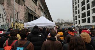 Copertina di Milano, slitta a fine gennaio lo sgombero del centro sociale Leoncavallo: “Abbiamo qualche mese per cercare una soluzione”