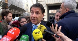 Copertina di Conte: “Campo progressista? M5s disponibile al dialogo, il problema non è arrivare a Chigi ma cosa fai dal giorno dopo per cambiare l’Italia”