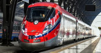 Copertina di Treni scontati del 40% per raggiungere Roma: l’offerta Trenitalia per l’ultimo saluto a Papa Francesco