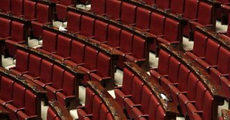 Copertina di Atreju manda in tilt il governo. Chat FdI: “Così andiamo sotto”