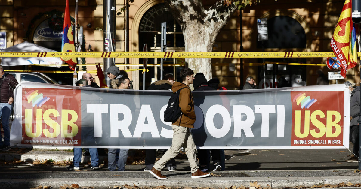 Sciopero trasporti, Salvini: “Giudici rei del caos”. Usb: “Attacca un nostro diritto. Disagi quotidiani per il ministro assente”