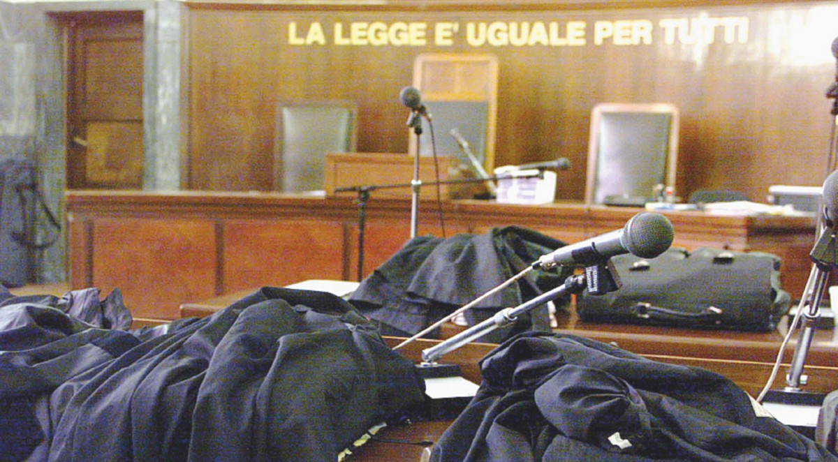 uffici giudiziari i 12mila precari possono attendere il governo ha altre priorit224