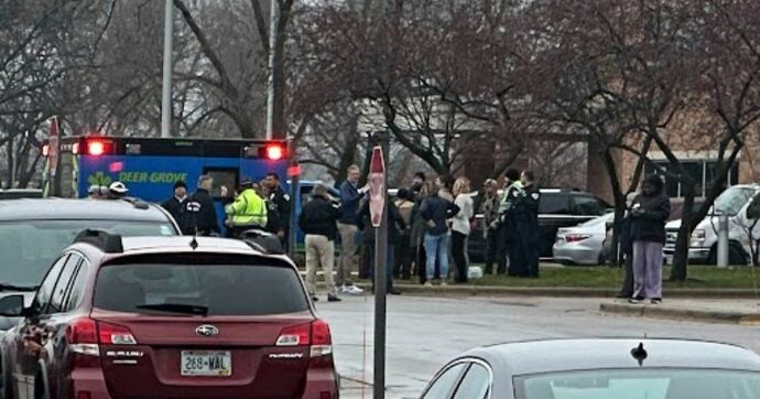 Sparatoria in una scuola in Wisconsin (Usa), uccisi insegnante e studente dal killer che poi si è tolto la vita