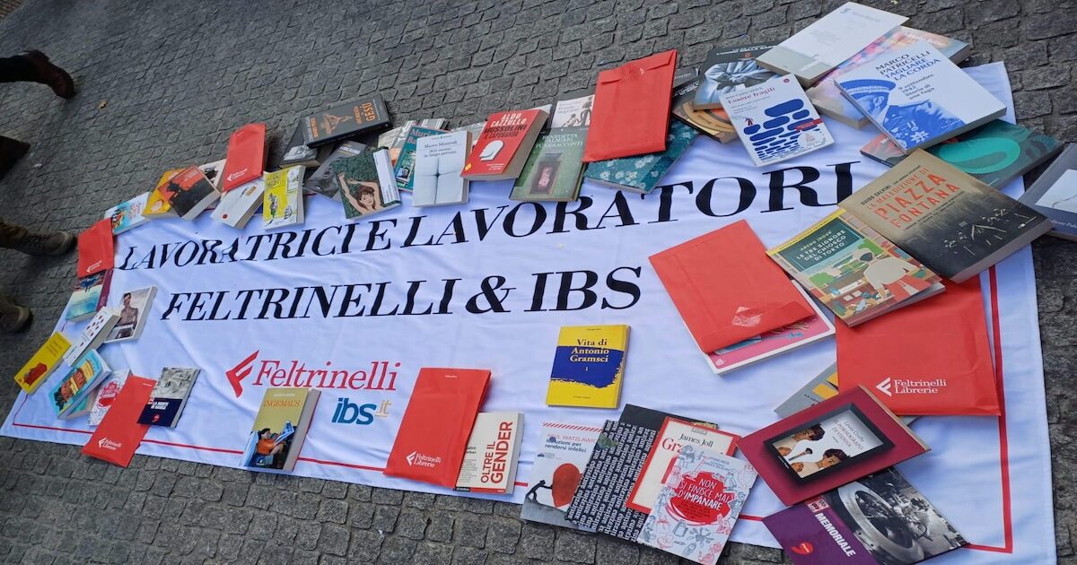 I dipendenti della Feltrinelli in stato di agitazione. I sindacati: “No al salario di ingresso, misura discriminatoria”