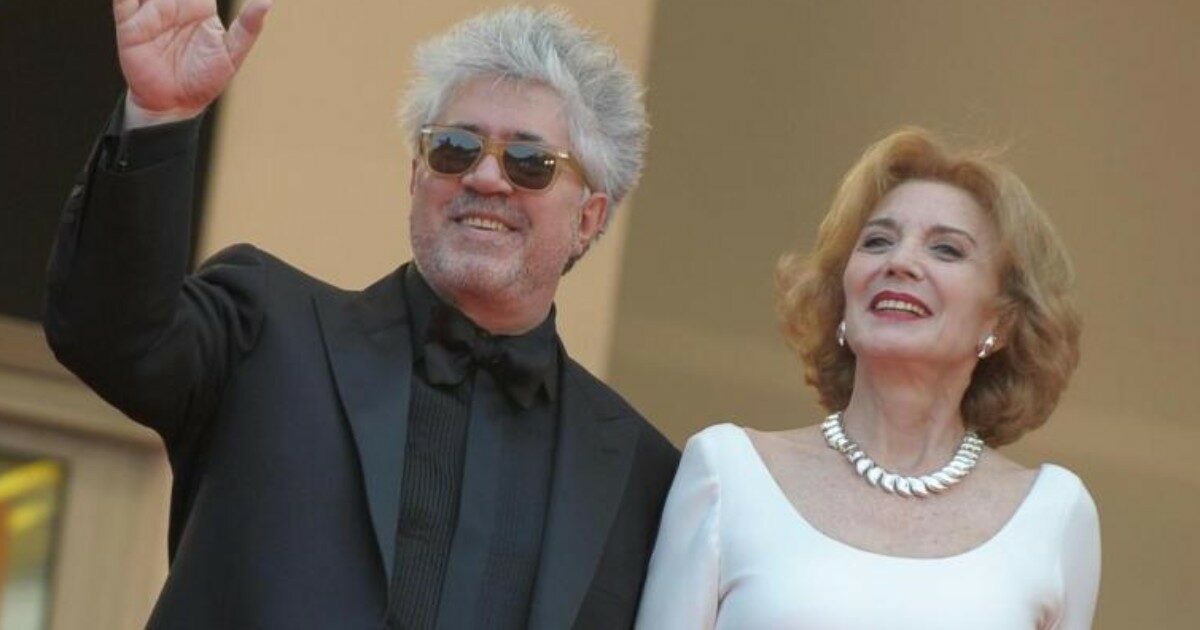 Marisa Paredes morta a Madrid: la musa di Almodovar aveva 78 anni. Sei decenni di carriera tra cinema e teatro