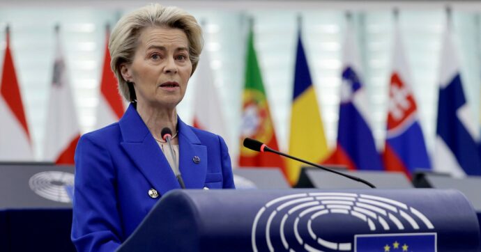 Migranti, Meloni fa la gnorri e s’aggrappa a Ursula. Ma l’Ue la lascia sola