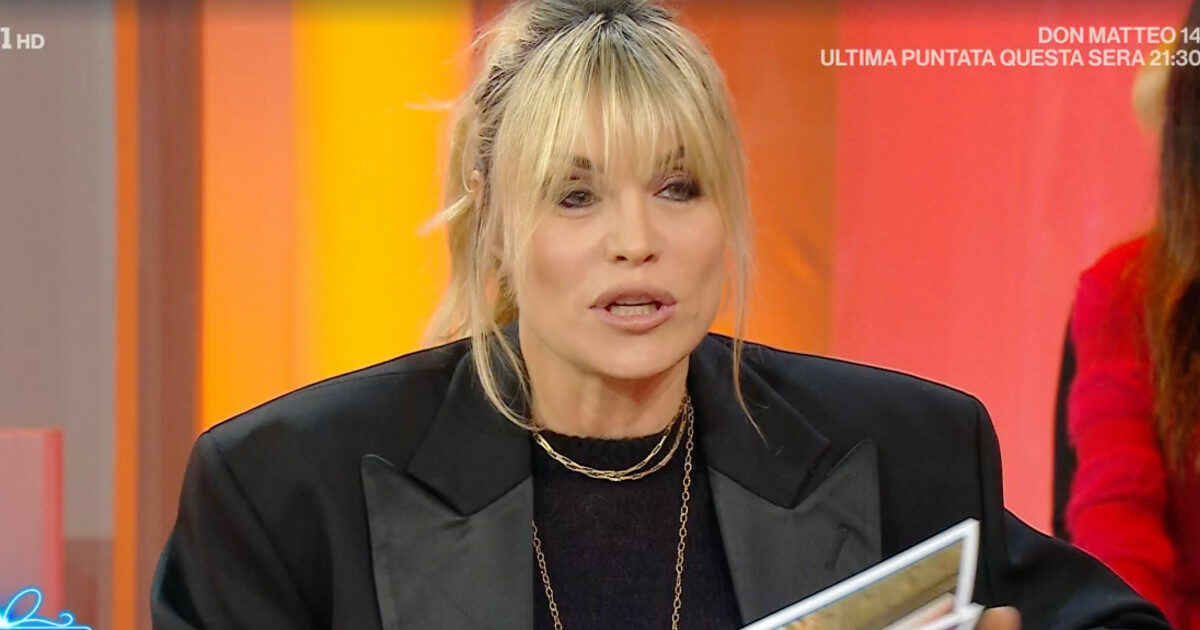 “Mi davano della pazza perché ero incinta a 23 anni. Il mio nuovo compagno? Ci siamo conosciuti per la fede calcistica”: parla Elenoire Casalegno