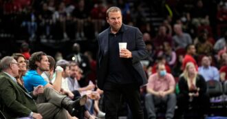 Copertina di Trump nomina l’ambasciatore Usa in Italia: è Fertitta, miliardario di origine siciliana e proprietario degli Houston Rockets di basket