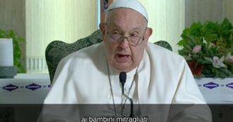 Copertina di Il Papa torna a condannare gli attacchi a Gaza: “Bambini mitragliati, bombardamenti a scuole e ospedali. Quanta crudeltà”