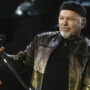 Copertina di “Per vivere fino in fondo la vita bisogna morire da vivi”: la confessione di Vasco Rossi tra crisi, solitudine e l’esaurimento 