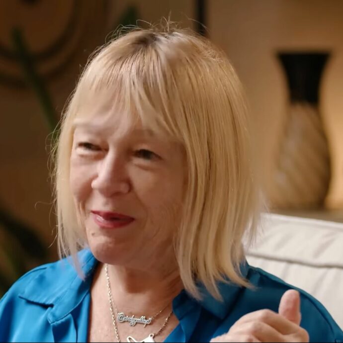 “A 64 anni faccio sesso solo coi più giovani perché hanno molta resistenza e tempi di recupero brevi. Sono il sogno di ogni ragazzo”: lo confessa Cindy Gallop