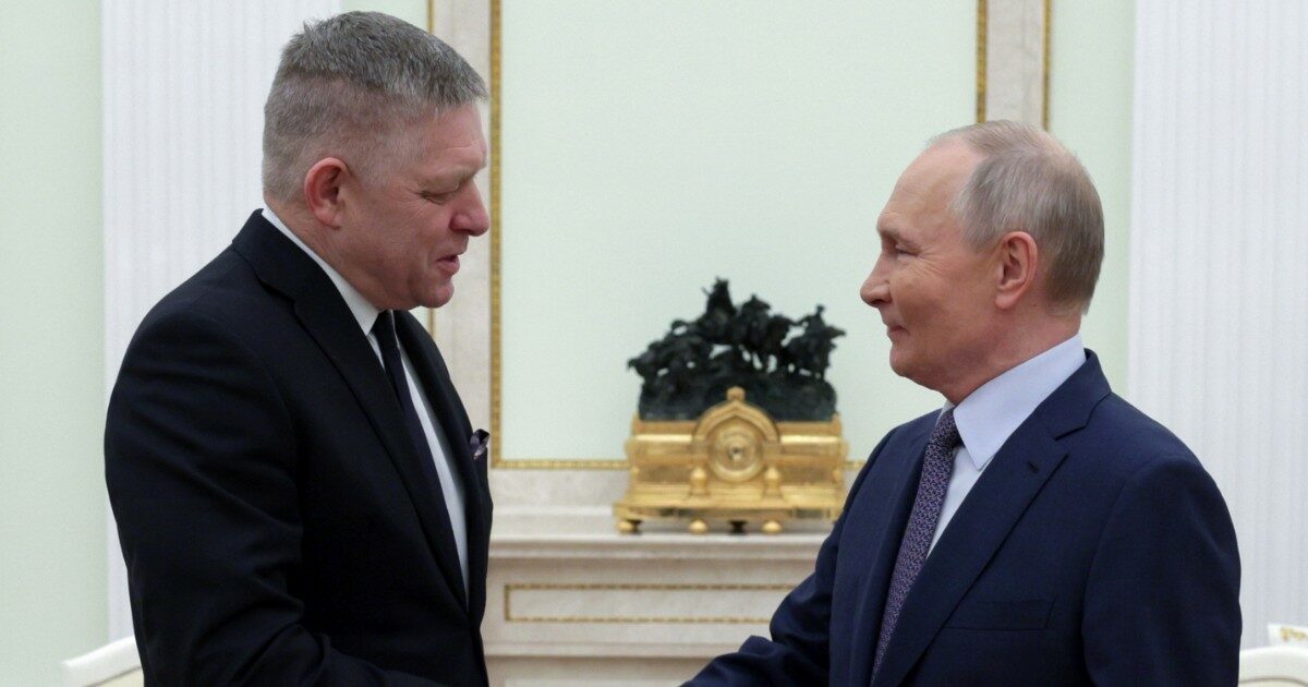 Guerra Russia Ucraina, Putin: “La Slovacchia è pronta a ospitare i colloqui di pace, per noi va bene. Vogliamo chiudere il conflitto”