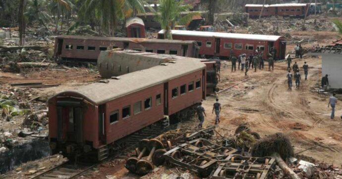 Vent’anni fa lo tsunami in Indonesia e negli altri Paesi dell’oceano Indiano con 220mila morti: cosa successe a Santo Stefano del 2004