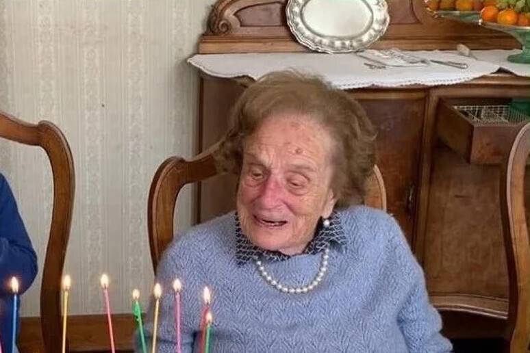 È morta a 114 anni Claudia Baccarini, la donna più vecchia d’Italia: si è spenta nella notte di Natale, aveva 10 figli e 50 nipoti