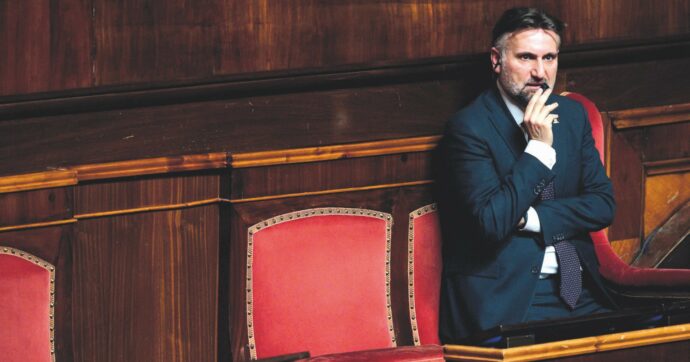 Manovra, si dimette relatore FdI: ira a Chigi. Poi il passo indietro