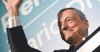 Copertina di Togliete a Draghi il premio Carlo Magno e datelo a noi che avevamo capito il pericolo Usa!