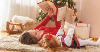 Copertina di Il Natale fa rima con cacca. Bene pure i testi d’insulti