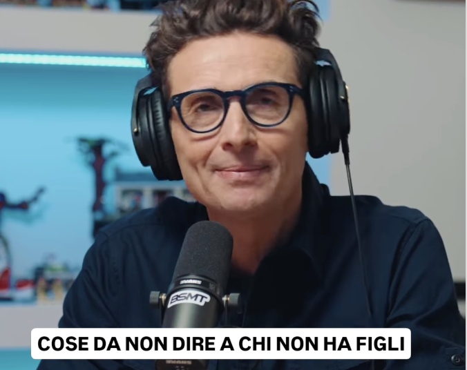 “Un dolore che ti massacra, nostro figlio era tra le stelle ma non riuscivamo a prenderlo”: lo sfogo di Angelo Pintus