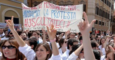 Copertina di Una finanziaria di guerra che lascia indietro sanità e diritti. Come medici, ci saremmo aspettati altro