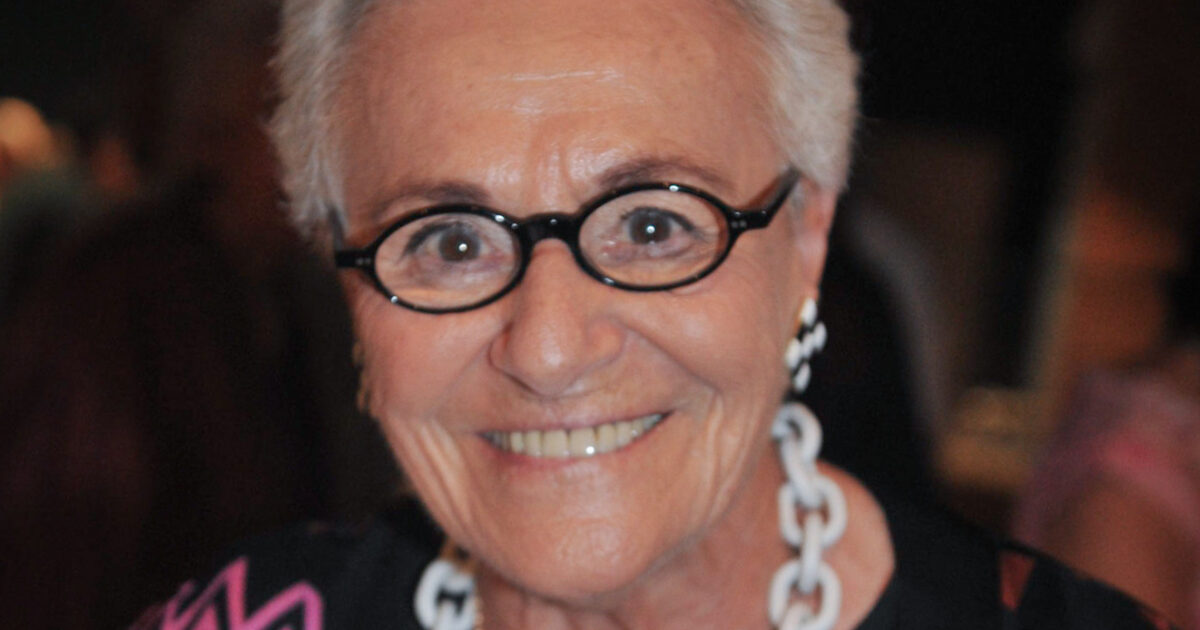 È morta Rosita Missoni, moglie di Ottavio: stilista iconica dell’alta moda Made in Italy ed esempio di imprenditoria femminile in Italia e nel mondo