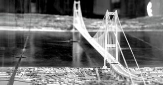 Copertina di Il bluff del ponte che non serve