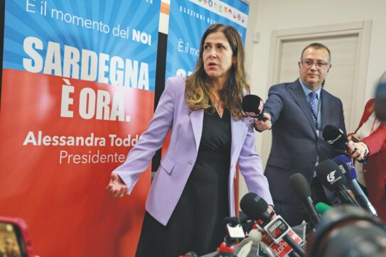 Copertina di Sardegna, Todde è in bilico: “Non presentò il rendiconto”