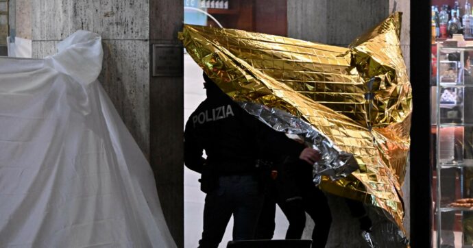 Addetto alla vigilanza ucciso con un coltello