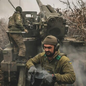 Copertina di In ritirata nel Donbass, Zelensky tenta un nuovo “slancio” a Kursk