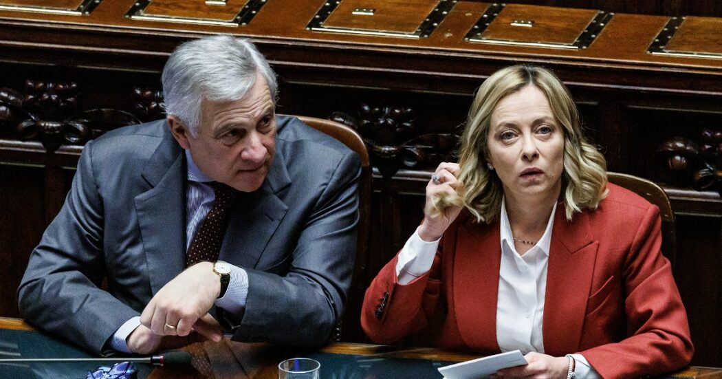 https://st.ilfattoquotidiano.it/wp-content/uploads/2025/01/05/tajani-meloni-1050x551.jpg