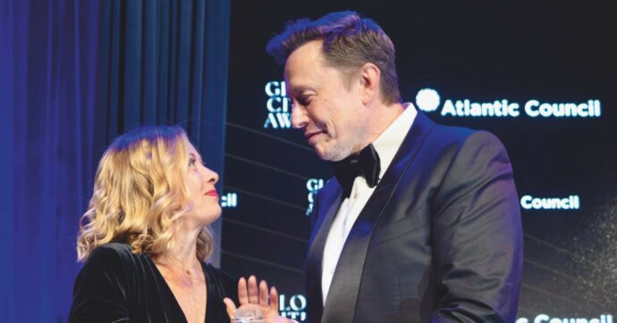 Caso Musk, la destra in tilt: Chigi smentisce, Salvini no