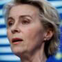 Copertina di Von der Leyen presenta la proposta di bilancio settennale dell’Ue da 2mila miliardi: “Quintuplicati i fondi per la Difesa”