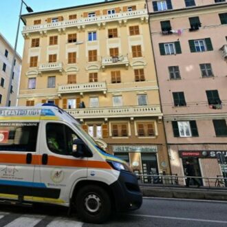 Copertina di Trovato il corpo di una donna assassinata a coltellate a Genova nel quartiere di Molassana. Fermato il figlio