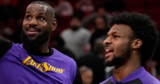 Copertina di Il “progetto famiglia” di LeBron James è un fallimento: il figlio Bronny non sfonda e viene retrocesso dai Los Angeles Lakers