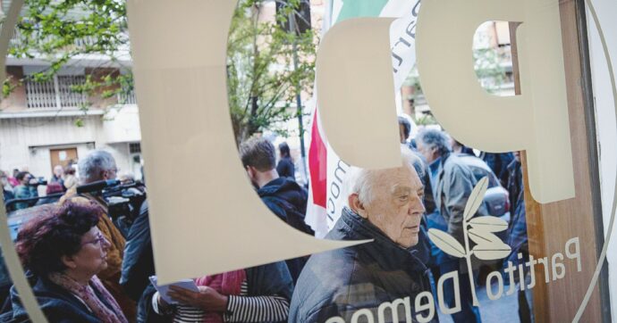 Copertina di I circoli Pd rischiano l’asta: i dem “ostaggi” di Sposetti