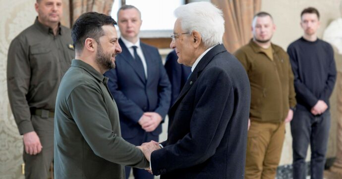 Zelensky invita Mattarella a Kiev: “Con Meloni rapporti ottimi”