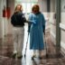 Copertina di Negli ospedali italiani i posti letto sono in overbooking: così i pazienti finiscono in barella e nei corridoi
