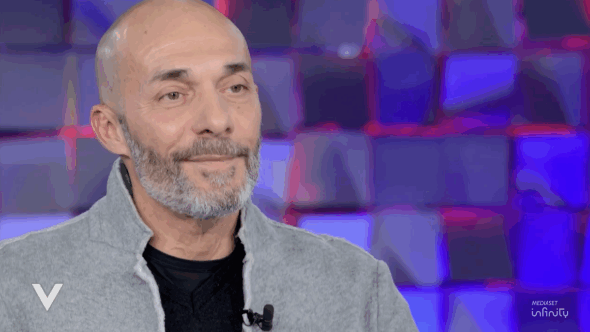 Max Laudadio aggredito nella notte in casa: paura per l’ex inviato di Striscia la Notizia ricoverato in ospedale