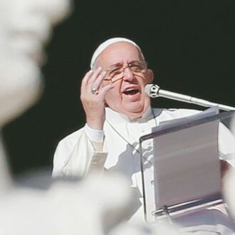 Copertina di Vita o speranza: lotta tra editori sull’autobiografia di Francesco