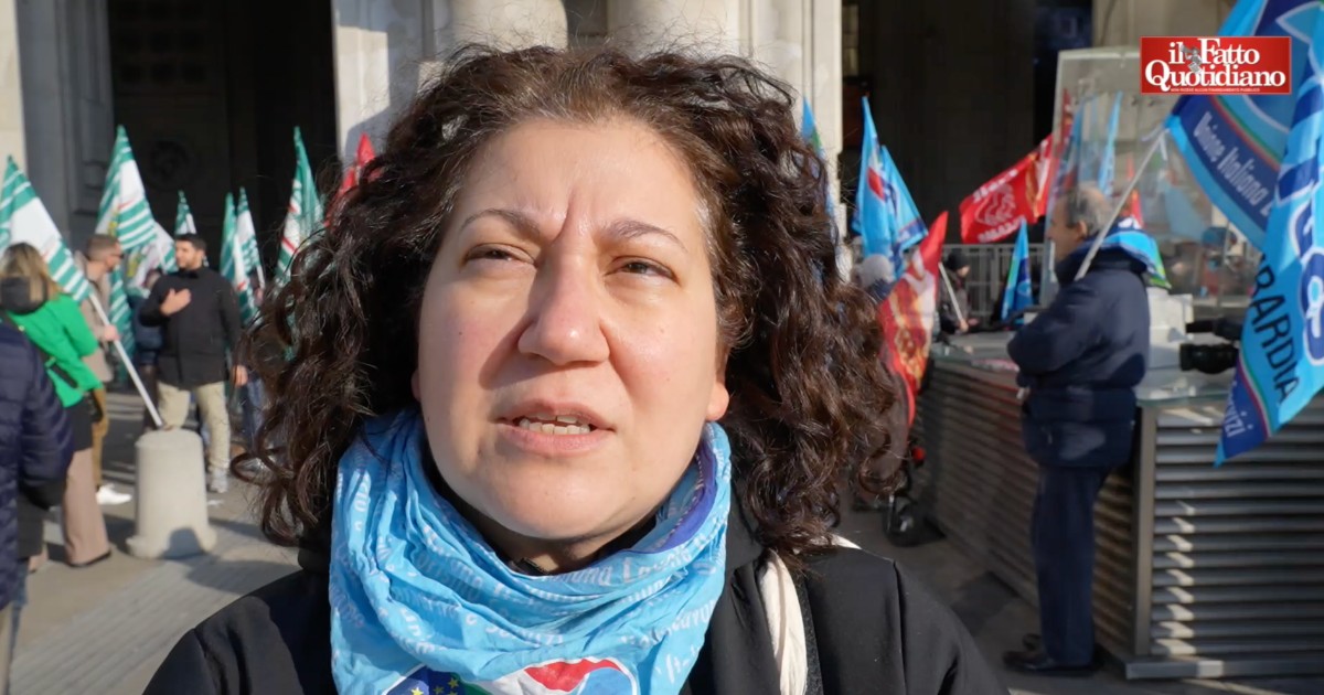 Stazione Centrale di Milano, chiudono tre locali dopo 40 anni. La protesta dei lavoratori: “67 persone licenziate di punto in bianco”