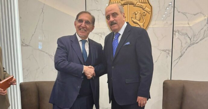 Dalla gogna all’omaggio: La Russa ad Hammamet