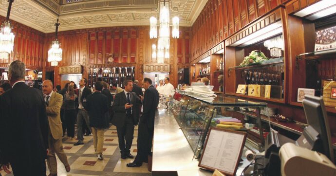 Troppi ospiti  dei senatori: regole anti-folla alla buvette